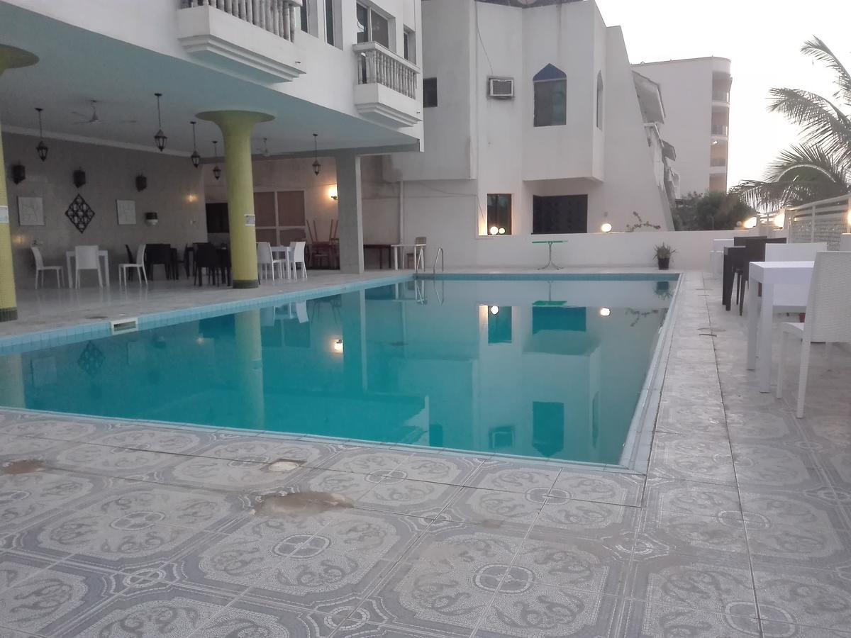 Salalah Beach Villas Exteriör bild